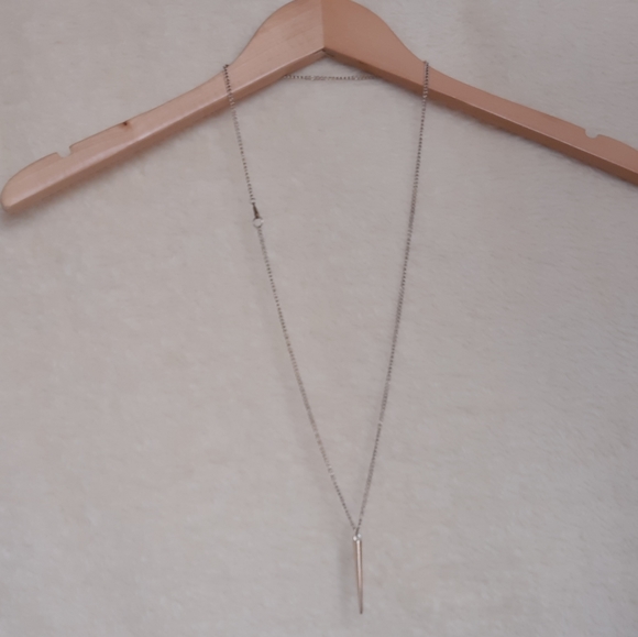 Golden chain spike necklace - Picture 2 of 6